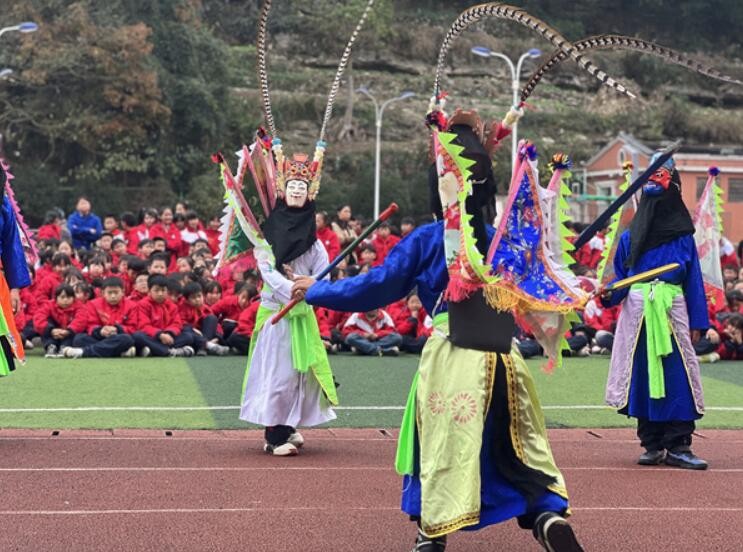 安顺经开区：传承非遗文化 弘扬民族精神