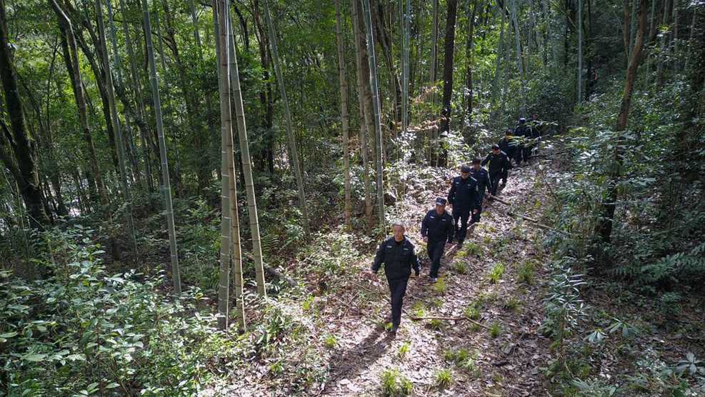 武夷山国家公园里的“巡山人”