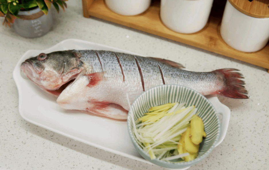 关节炎患者要如何饮食？常吃这5种食物有好处